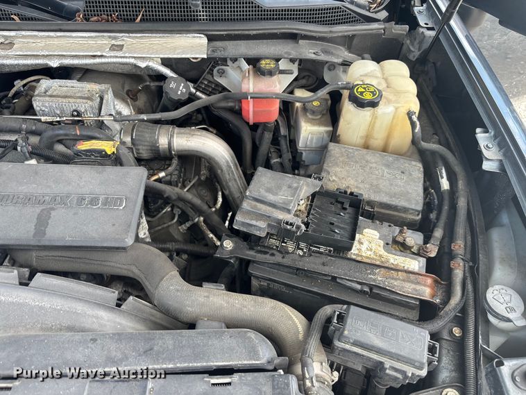 image for item YA0992 2020 Chevrolet Silverado 2500HD Crew Cab pickup truck