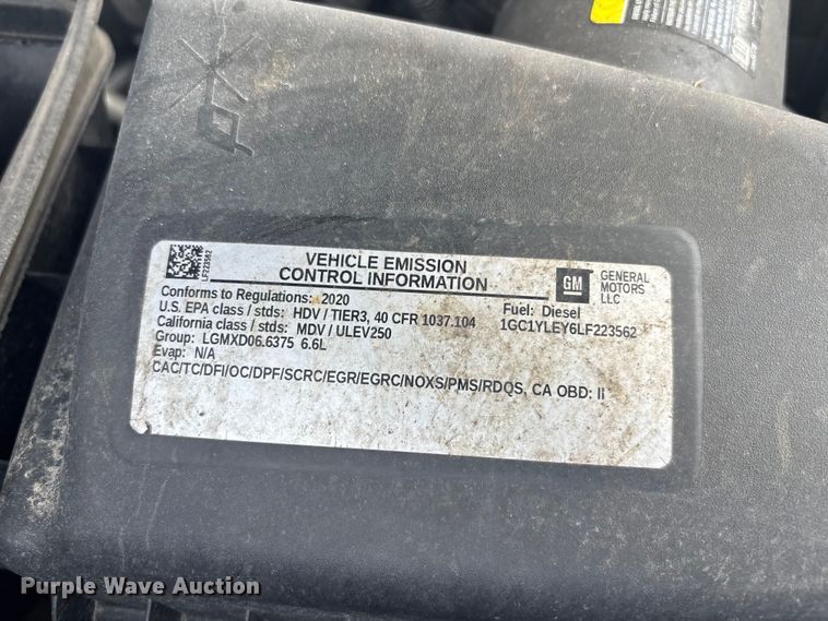 image for item YA0992 2020 Chevrolet Silverado 2500HD Crew Cab pickup truck