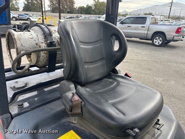 image for item YA1013 Tailift PFG30 forklift