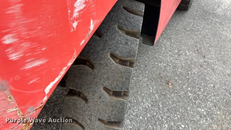 image for item YA1013 Tailift PFG30 forklift