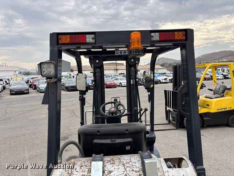 image for item YA1014 Tailift PFG25 forklift