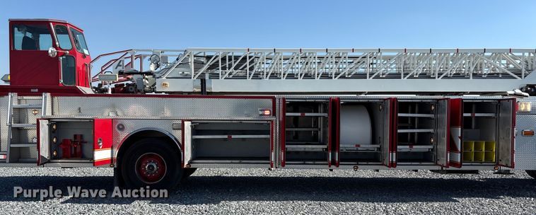 image for item YA1212 2000 Freightliner FL112 tractor-drawn aerial fire truck