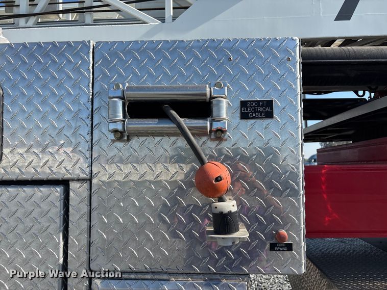 image for item YA1212 2000 Freightliner FL112 tractor-drawn aerial fire truck