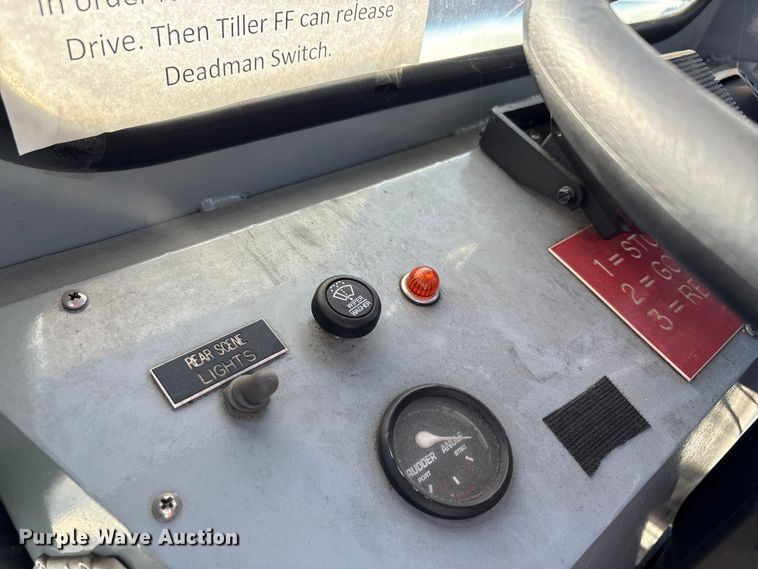 image for item YA1212 2000 Freightliner FL112 tractor-drawn aerial fire truck