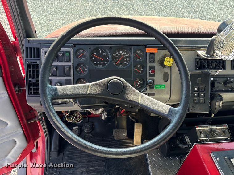 image for item YA1212 2000 Freightliner FL112 tractor-drawn aerial fire truck