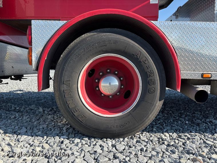 image for item YA1212 2000 Freightliner FL112 tractor-drawn aerial fire truck