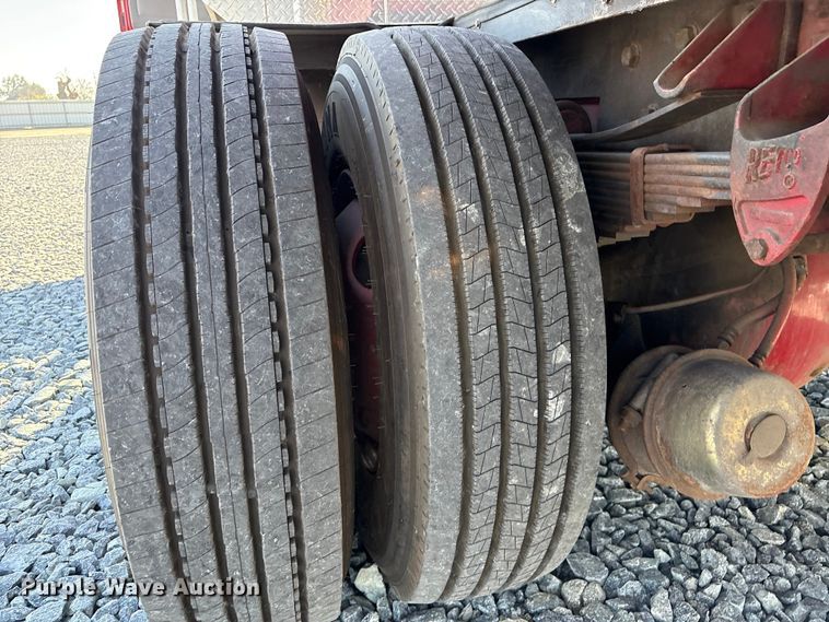 image for item YA1212 2000 Freightliner FL112 tractor-drawn aerial fire truck