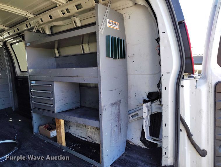 image for item YA1397 2014 GMC Savana G2500 van