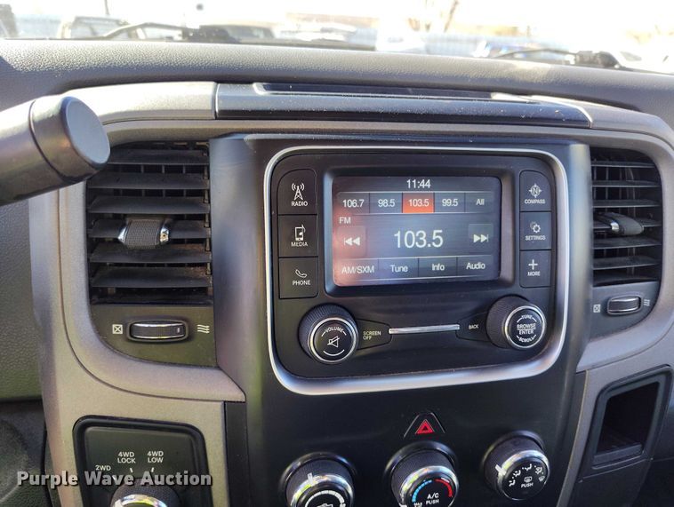 image for item YA1398 2015 RAM 1500 pickup truck