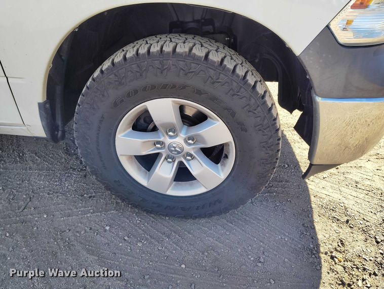 image for item YA1398 2015 RAM 1500 pickup truck