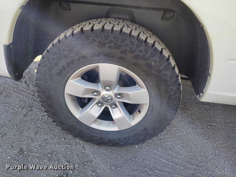 image for item YA1398 2015 RAM 1500 pickup truck