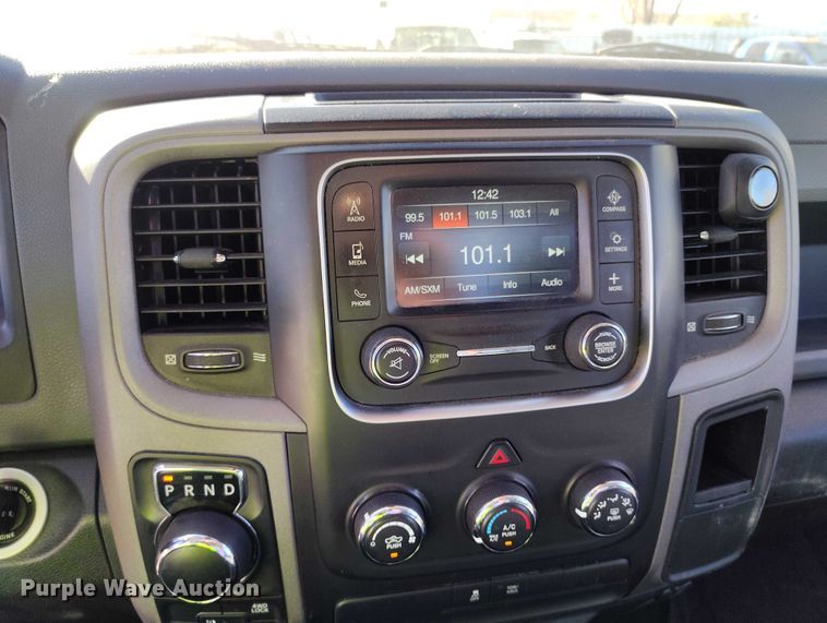 image for item YA1399 2015 RAM 1500 pickup truck