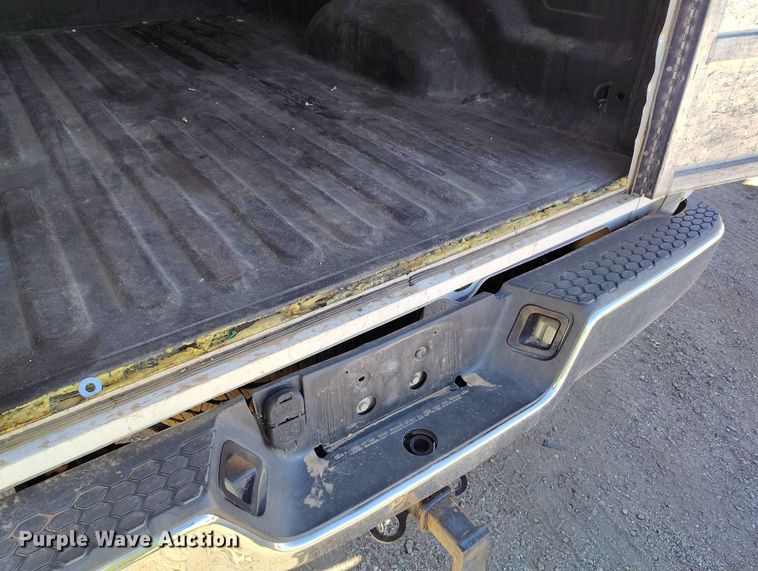 image for item YA1400 2016 RAM 1500 pickup truck