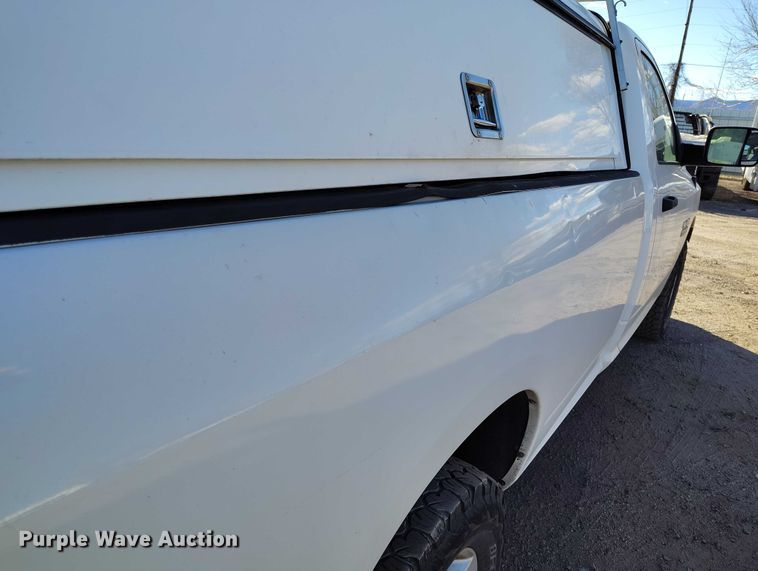 image for item YA1400 2016 RAM 1500 pickup truck