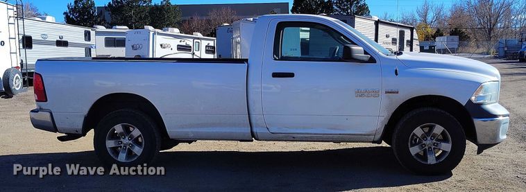 image for item YA1401 2016 RAM 1500 pickup truck