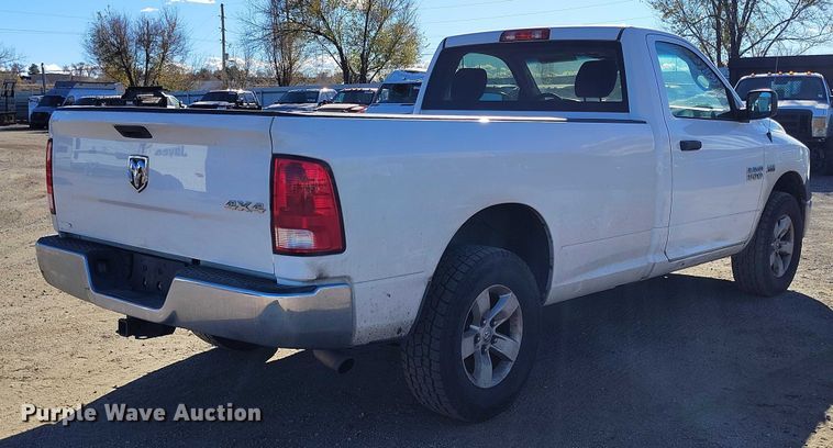 image for item YA1401 2016 RAM 1500 pickup truck