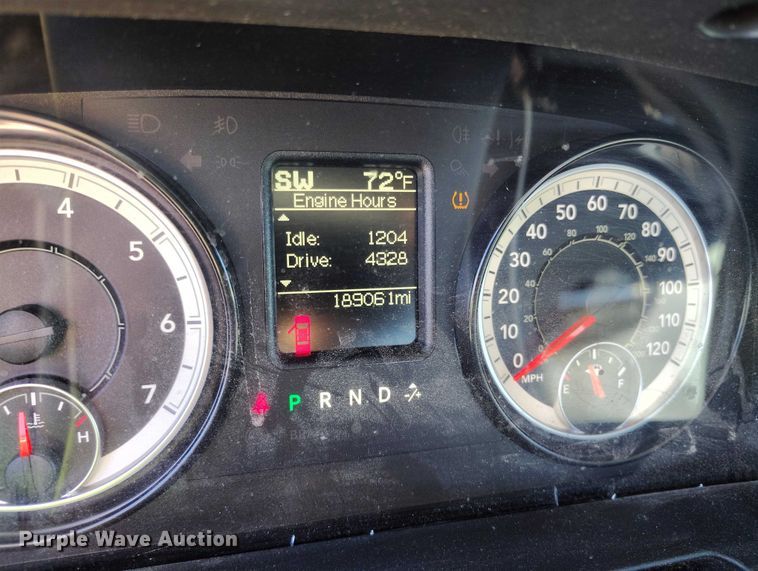 image for item YA1401 2016 RAM 1500 pickup truck