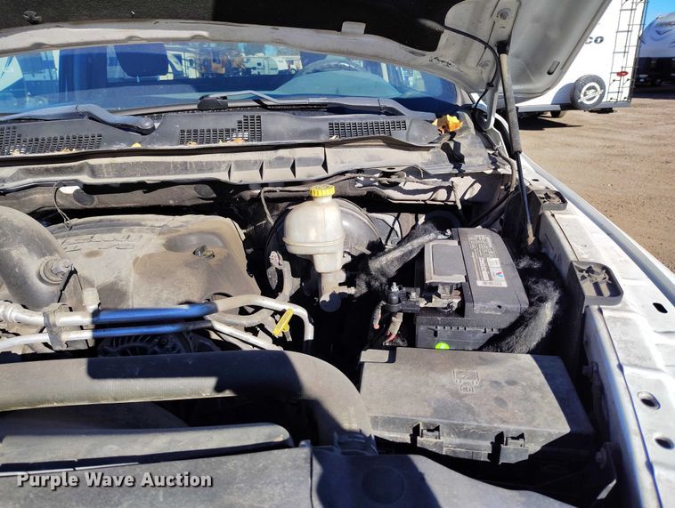 image for item YA1401 2016 RAM 1500 pickup truck