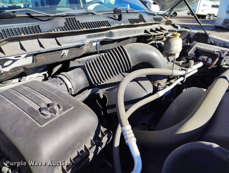 image for item YA1401 2016 RAM 1500 pickup truck