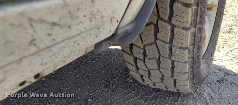 image for item YA1401 2016 RAM 1500 pickup truck