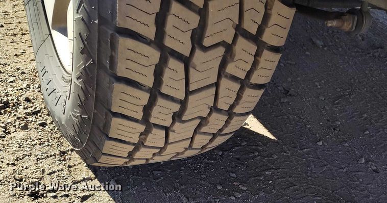 image for item YA1401 2016 RAM 1500 pickup truck