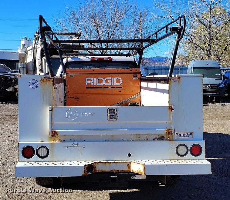 image for item YA1402 2016 Chevrolet Silverado 2500HD utility bed pickup truck