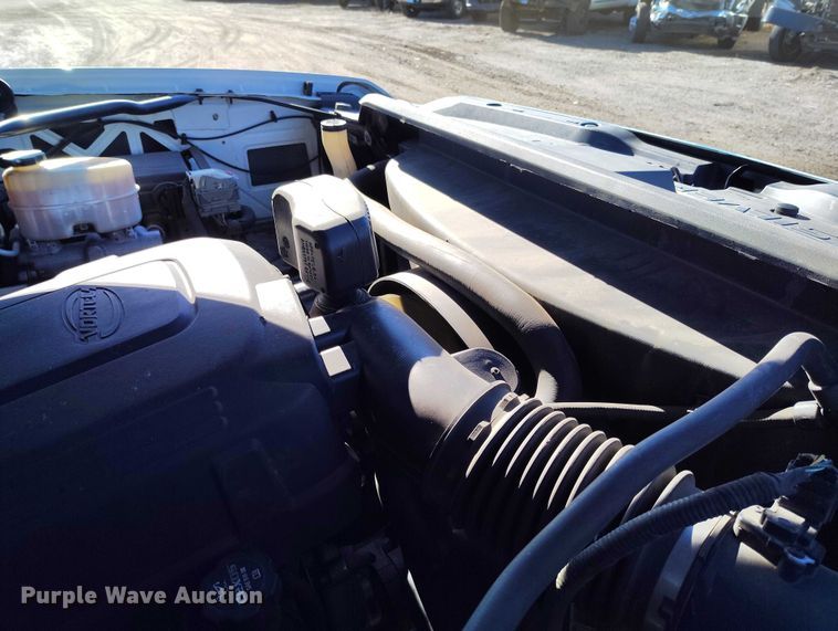 image for item YA1402 2016 Chevrolet Silverado 2500HD utility bed pickup truck