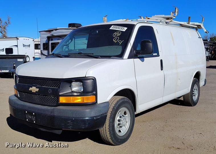 image for item YA1403 2016 Chevrolet Express 2500 van