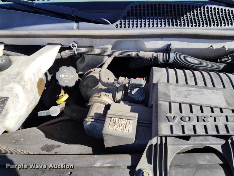 image for item YA1403 2016 Chevrolet Express 2500 van