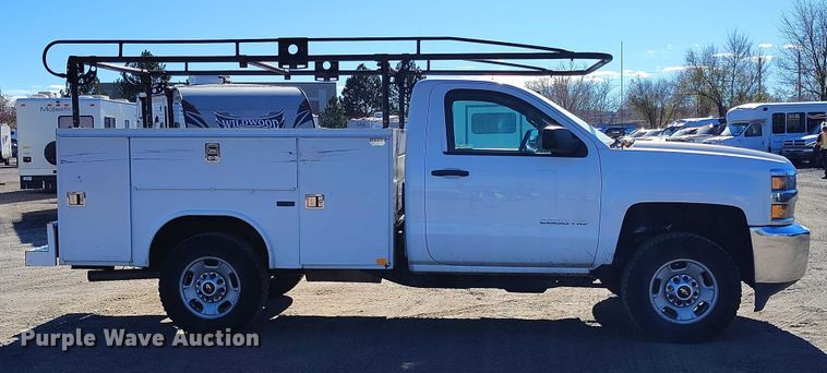 image for item YA1404 2018 Chevrolet Silverado 2500HD utility bed pickup truck