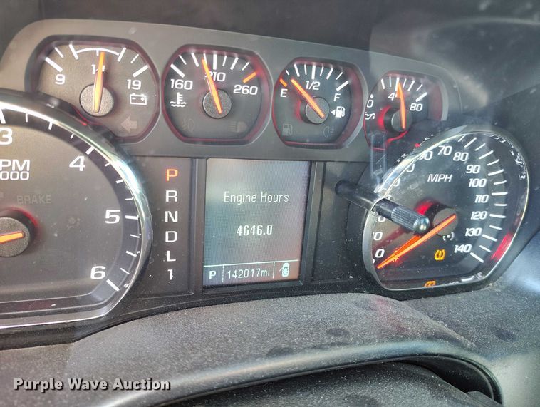 image for item YA1404 2018 Chevrolet Silverado 2500HD utility bed pickup truck