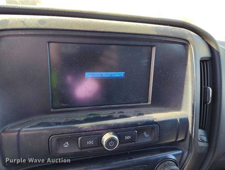 image for item YA1404 2018 Chevrolet Silverado 2500HD utility bed pickup truck