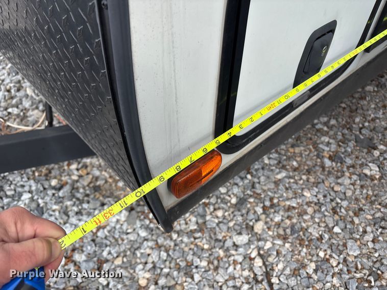 image for item YA1609 2020 Heartland  Wilderness camper