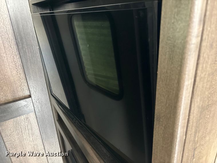 image for item YA1609 2020 Heartland  Wilderness camper