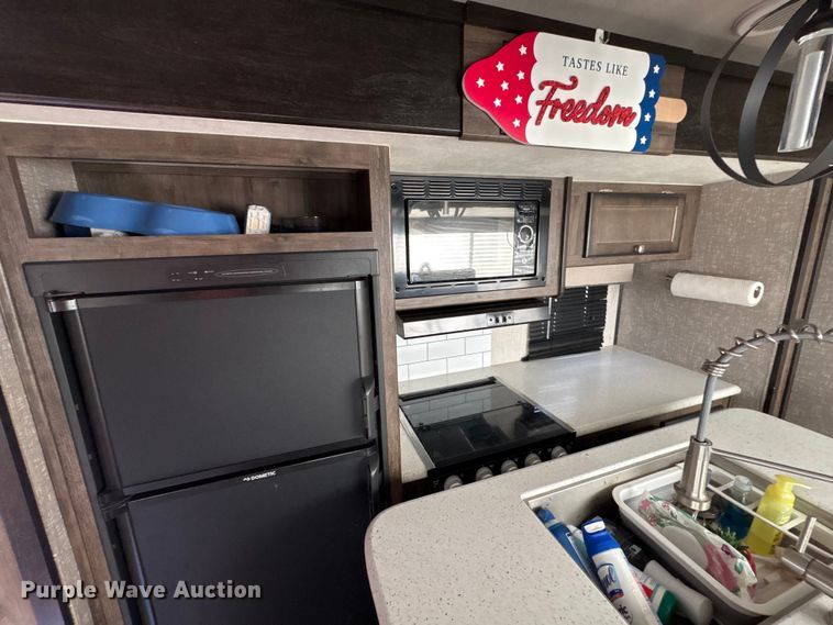 image for item YA1609 2020 Heartland  Wilderness camper