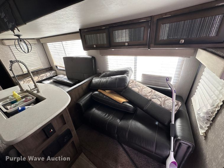 image for item YA1609 2020 Heartland  Wilderness camper