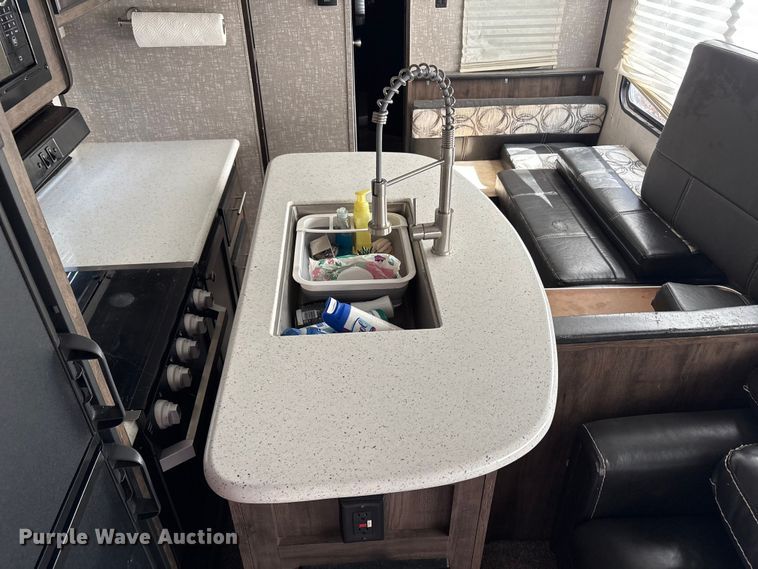 image for item YA1609 2020 Heartland  Wilderness camper