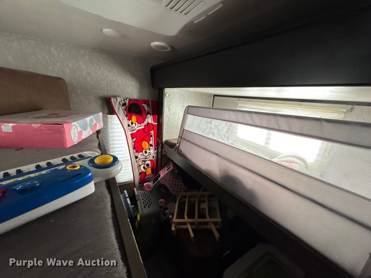 image for item YA1609 2020 Heartland  Wilderness camper