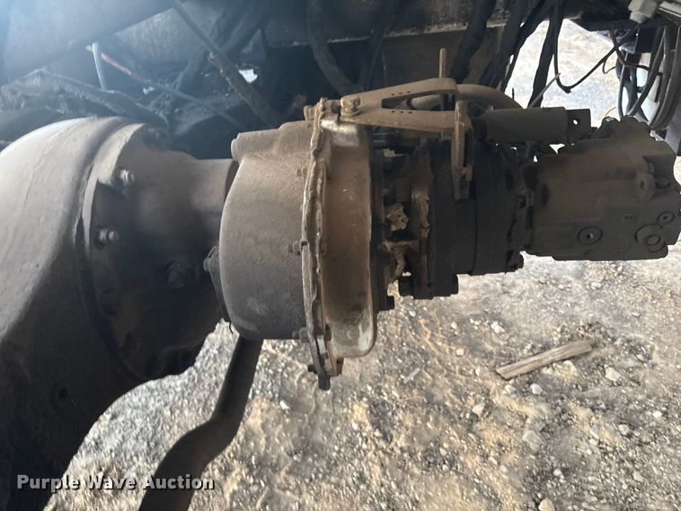 image for item DJ7977 1996 Roadtec Shuttle Buggy 2500 material transfer vehicle