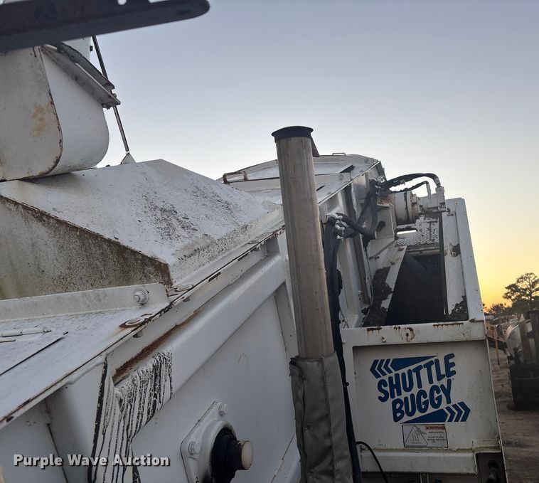 image for item DJ7977 1996 Roadtec Shuttle Buggy 2500 material transfer vehicle