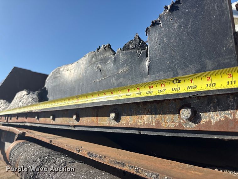 image for item DJ7977 1996 Roadtec Shuttle Buggy 2500 material transfer vehicle