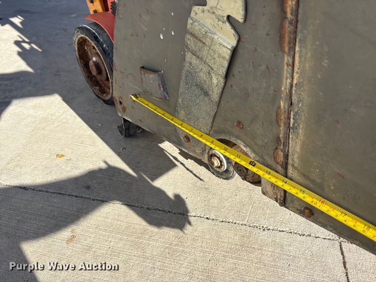 image for item DK0048 Husqvarna FS524 concrete saw