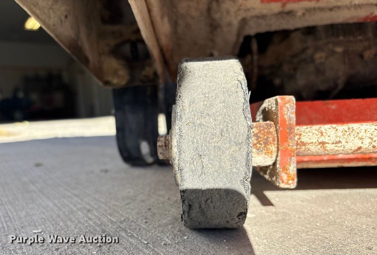 image for item DK0048 Husqvarna FS524 concrete saw