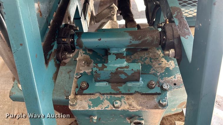 image for item DK0050 Bartell TS96 power trowell