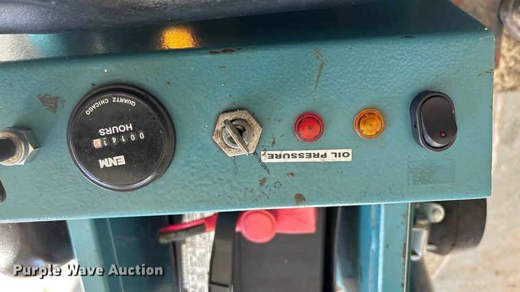 image for item DK0050 Bartell TS96 power trowell