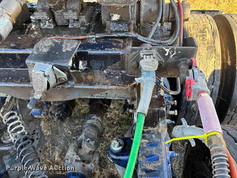 image for item DK0057 2006 Construction trailer specialists HRD-32 side dump trailer