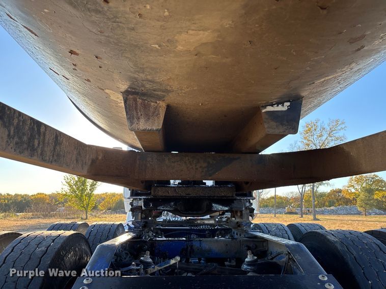 image for item DK0057 2006 Construction trailer specialists HRD-32 side dump trailer