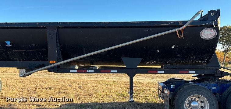 image for item DK0057 2006 Construction trailer specialists HRD-32 side dump trailer