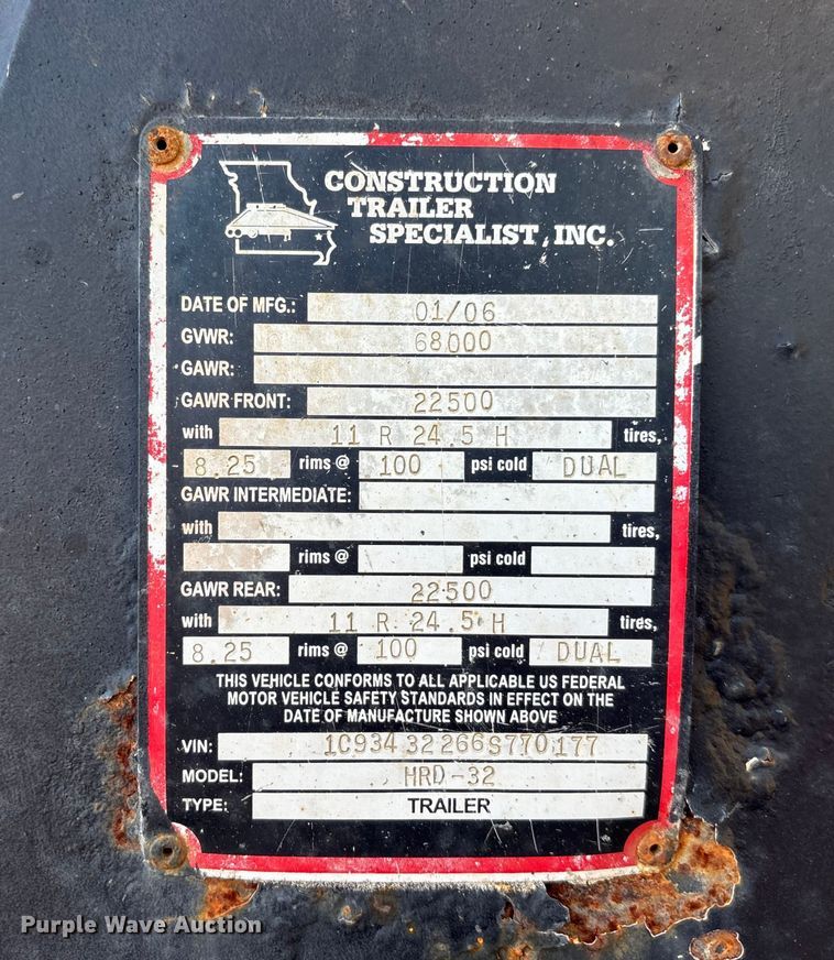 image for item DK0057 2006 Construction trailer specialists HRD-32 side dump trailer