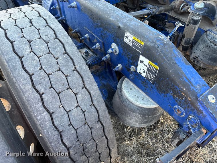 image for item DK0058 2016 Peterbilt 567 semi truck